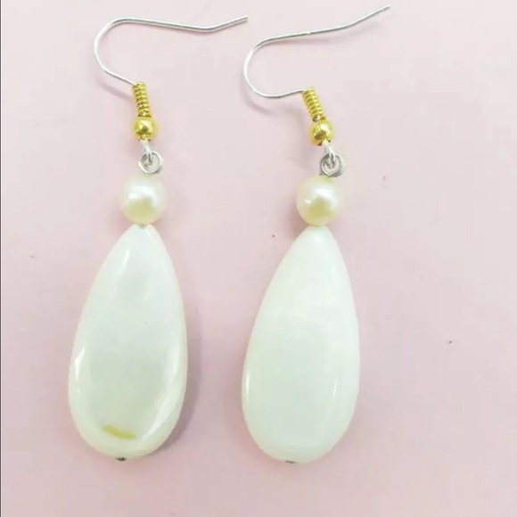 Jewelry - Earrings